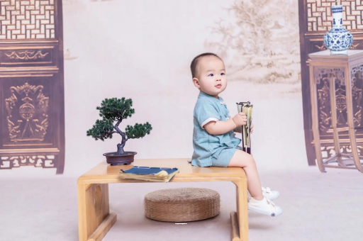 宣汉1岁宝宝走路